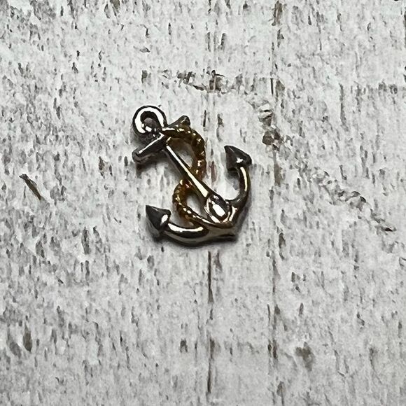 Origami Owl Anchor charm  - Picture 3 of 3